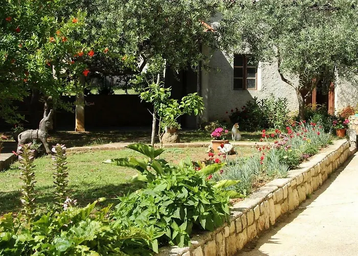 בית הארחה Anka נזרין